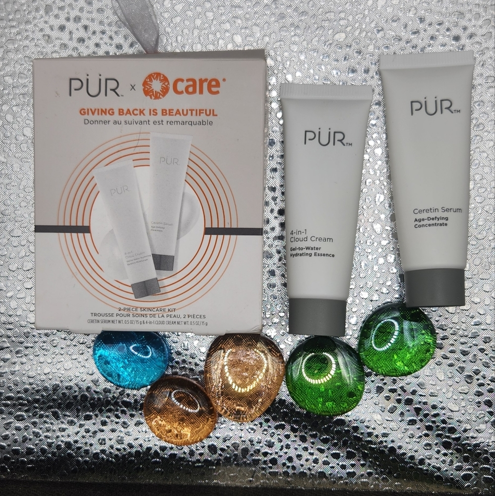 Pur Care mini 2 piece skincare kit NIB